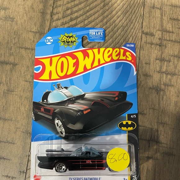 Hot wheels tv series batmobile - Picture 1 of 1